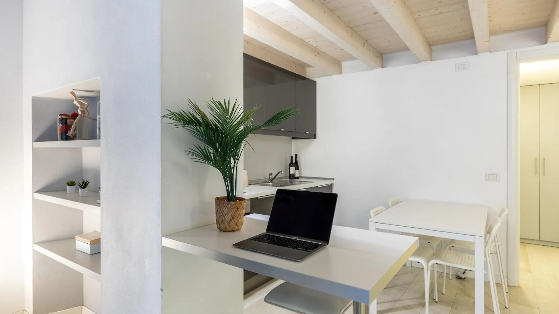 Porta Romana-Duomo- Design Loft Milan Apartment