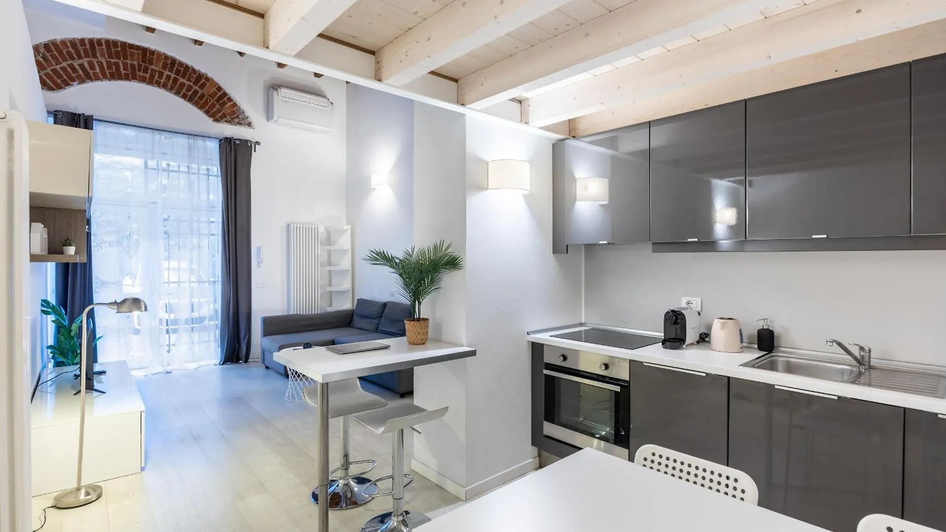 Apartment Porta Romana-Duomo- Design Loft Milan Italy